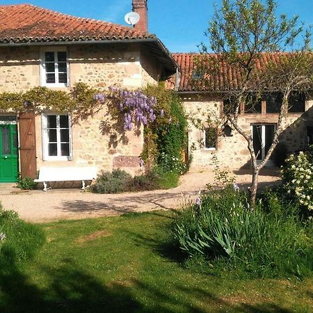Les Trois Chenes Bed and Breakfast Videix Eksteriør billede