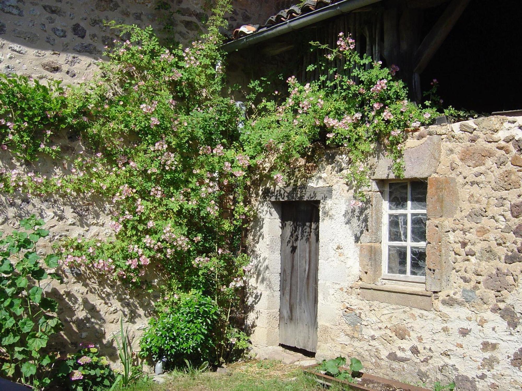 Les Trois Chenes Bed and Breakfast Videix Eksteriør billede